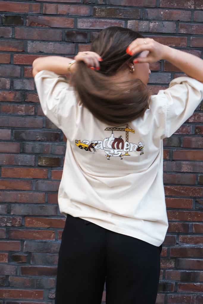 T-SHIRT PEÓN x APARTMENT25