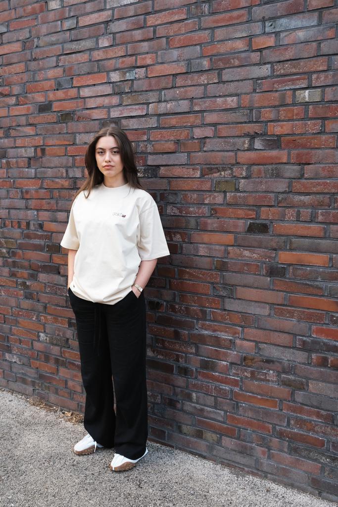 T-SHIRT PEÓN x APARTMENT25