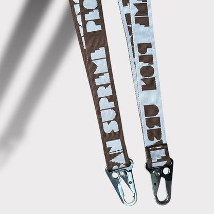 KEYCHAIN PEÓN x URBAN SUPREME