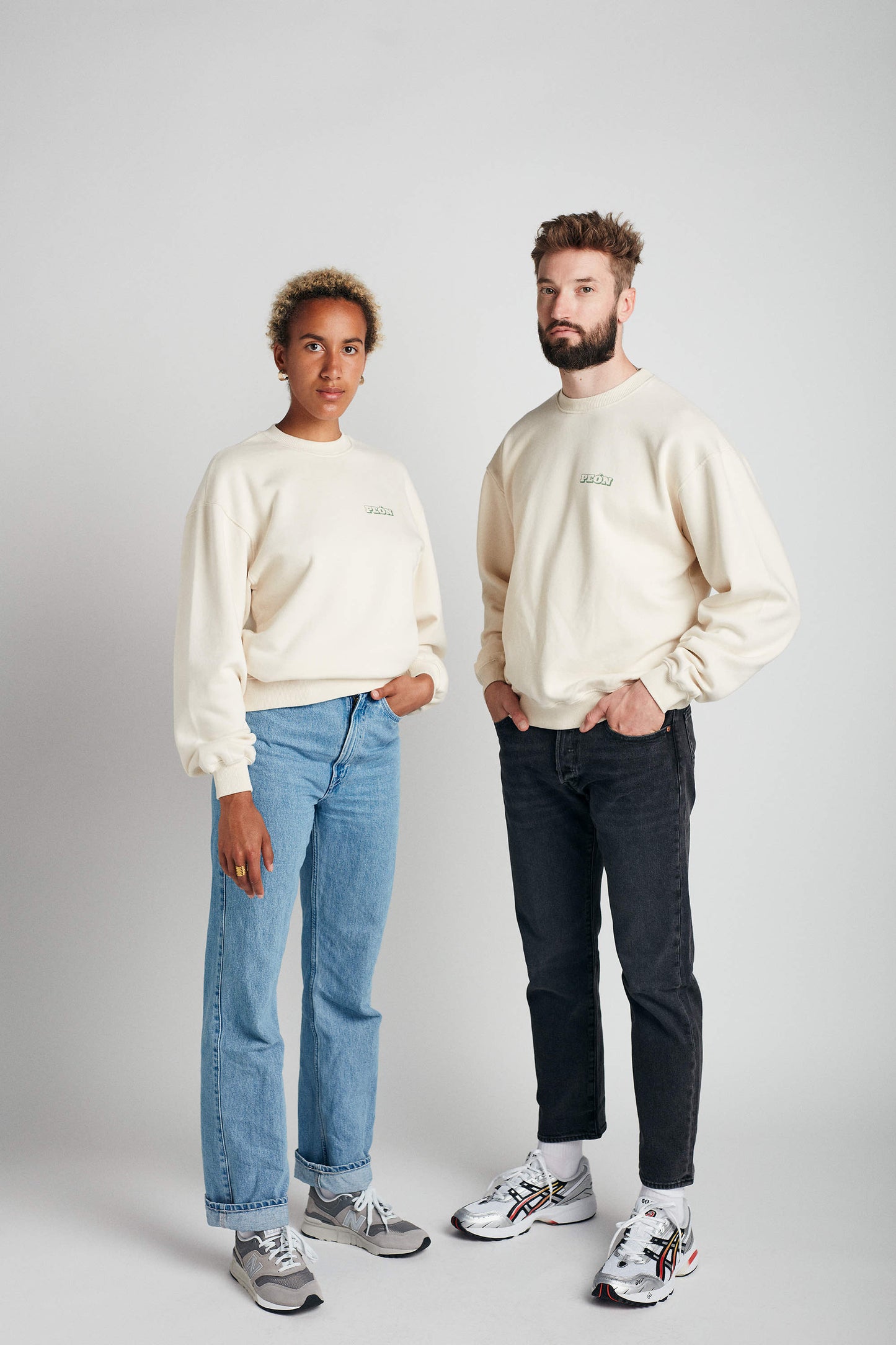 SWEATSHIRT SAND (6614292988064)